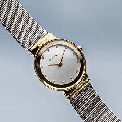 Classic Polished Gold Watch